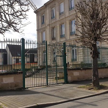 Linotin centre ville Compiègne Extérieur photo
