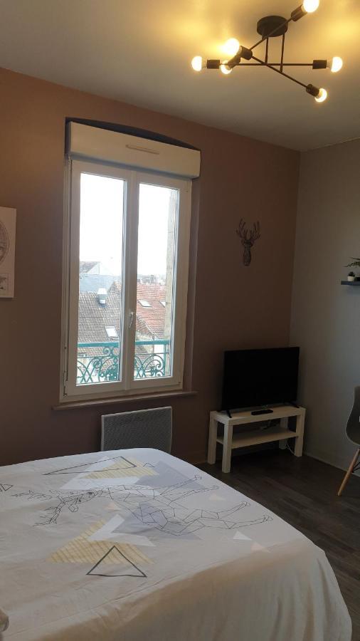 Linotin centre ville Compiègne Extérieur photo